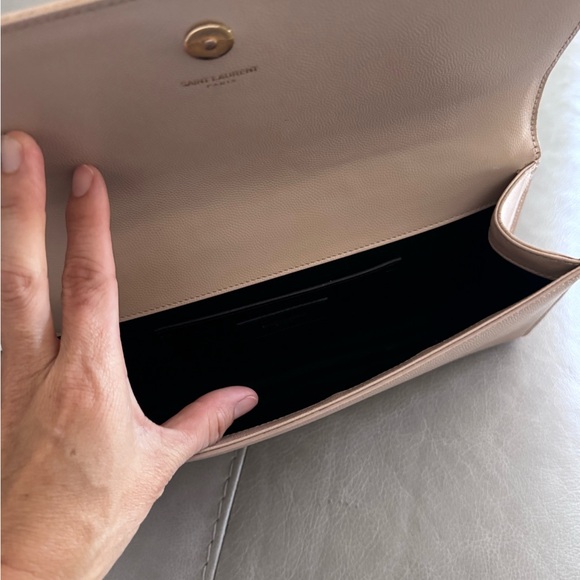 Yves Saint Laurent Gold Logo Beige Clutch - Picture 4 of 9